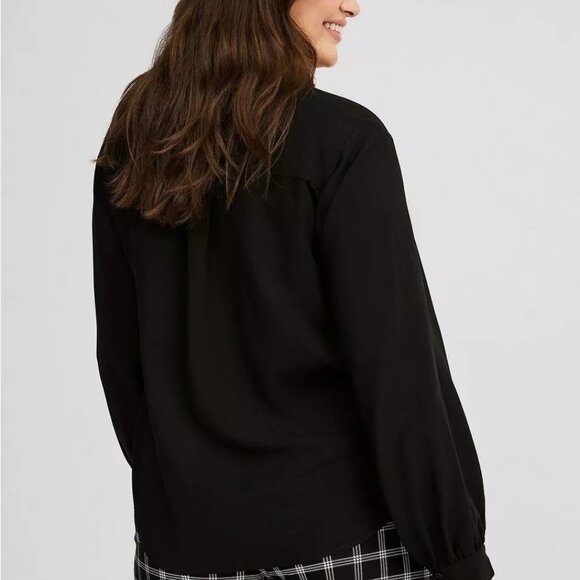 Torrid Harper Pullover Blouse - Picture 2 of 8